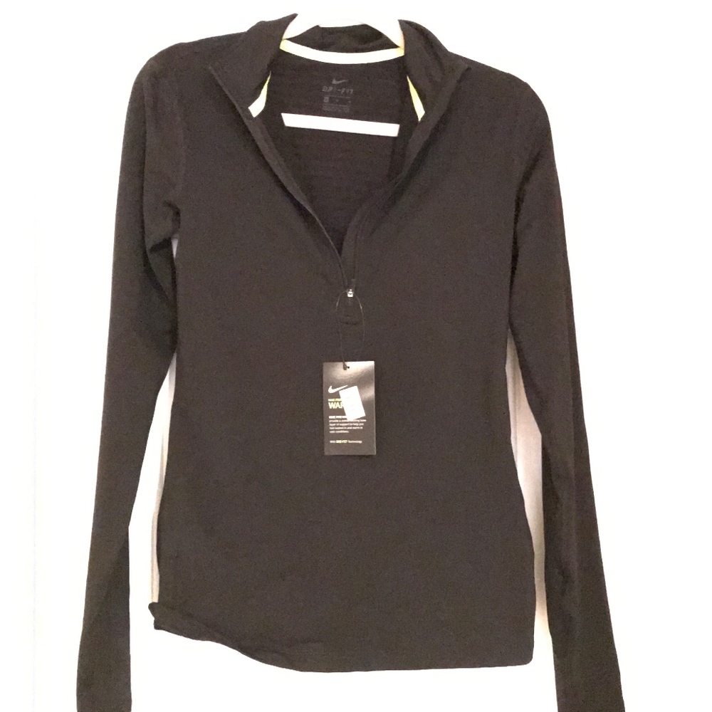 Black Nike Lightweight Pullover